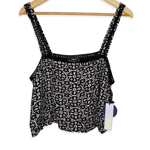 Amuse Society Other - NWT Amuse Society Crop Beach Vida Bing Top